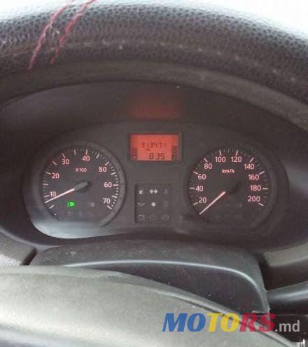 2008' Dacia Logan photo #2