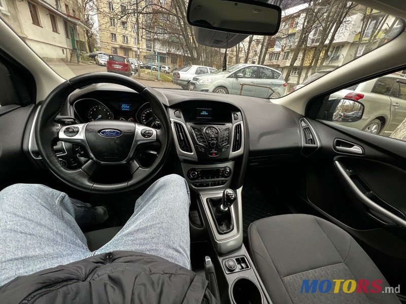 2014' Ford Focus photo #3