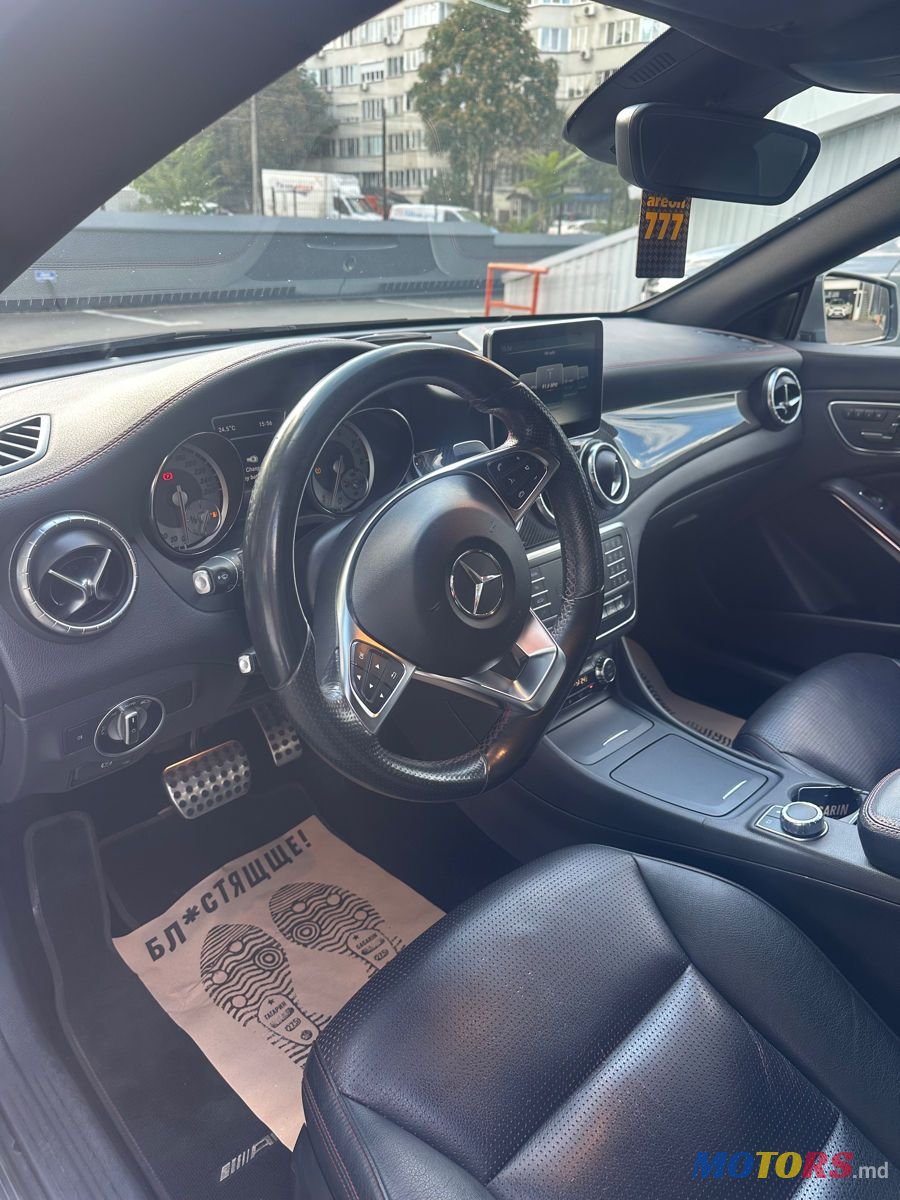 2015' Mercedes-Benz CLA photo #5
