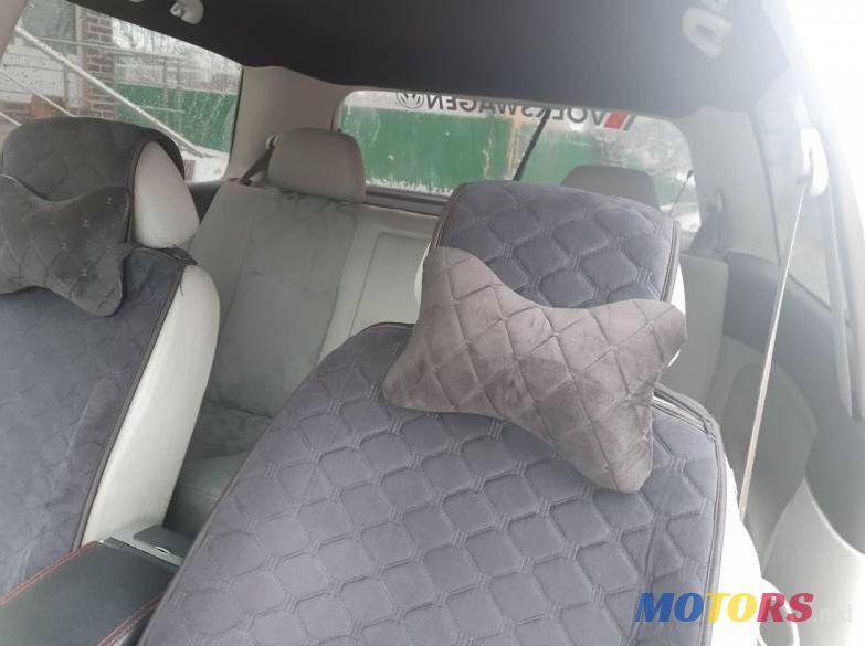 2000' Volkswagen Golf photo #1