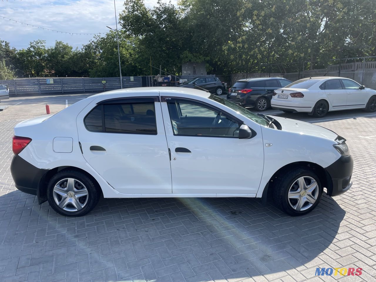 2014' Dacia Logan photo #1