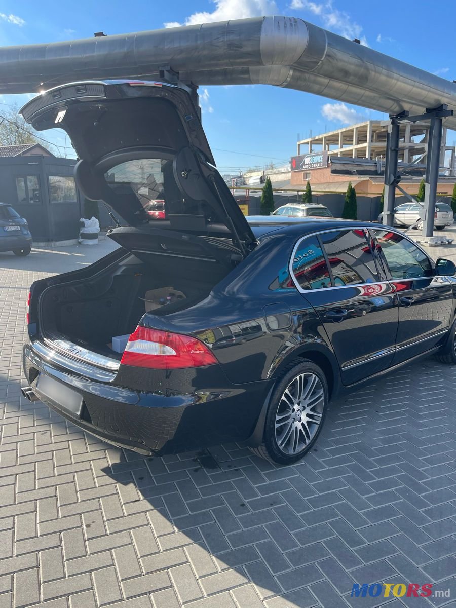 2008' Skoda Superb photo #6