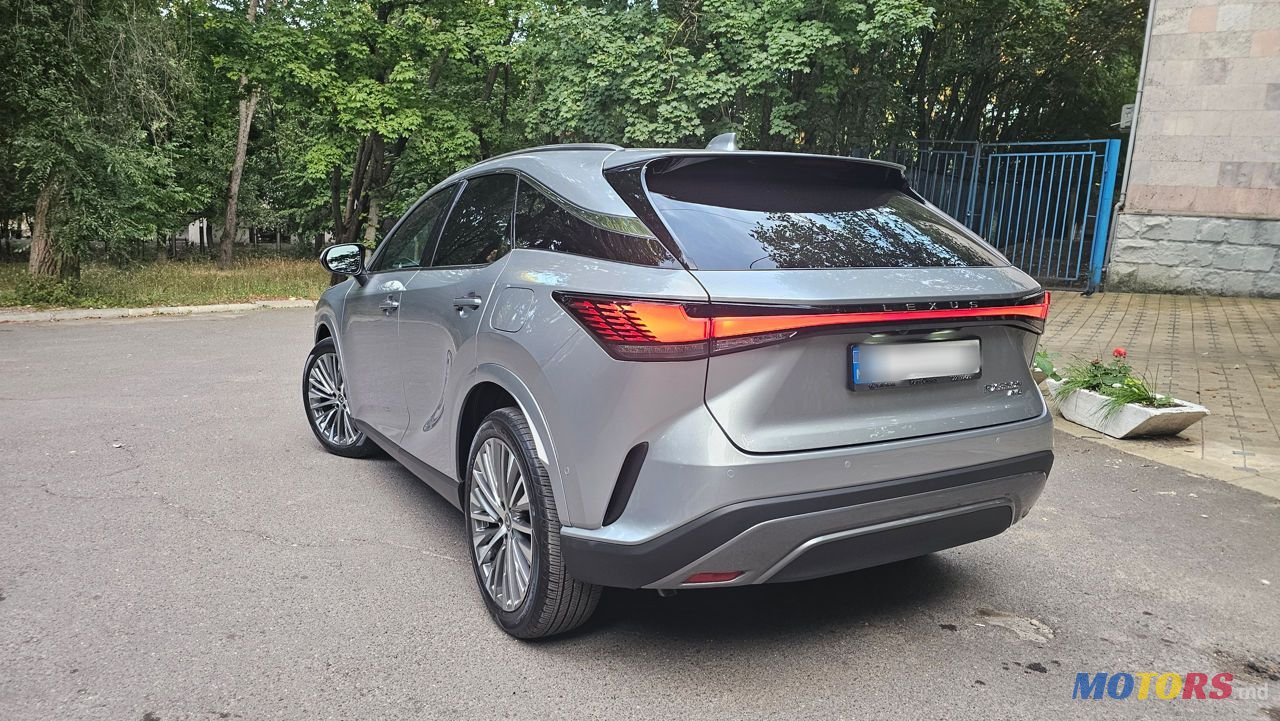 2023' Lexus Rx Series photo #5
