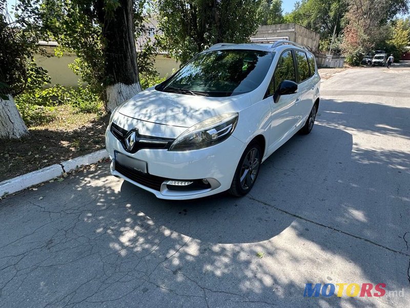 2016' Renault Grand Scenic photo #3