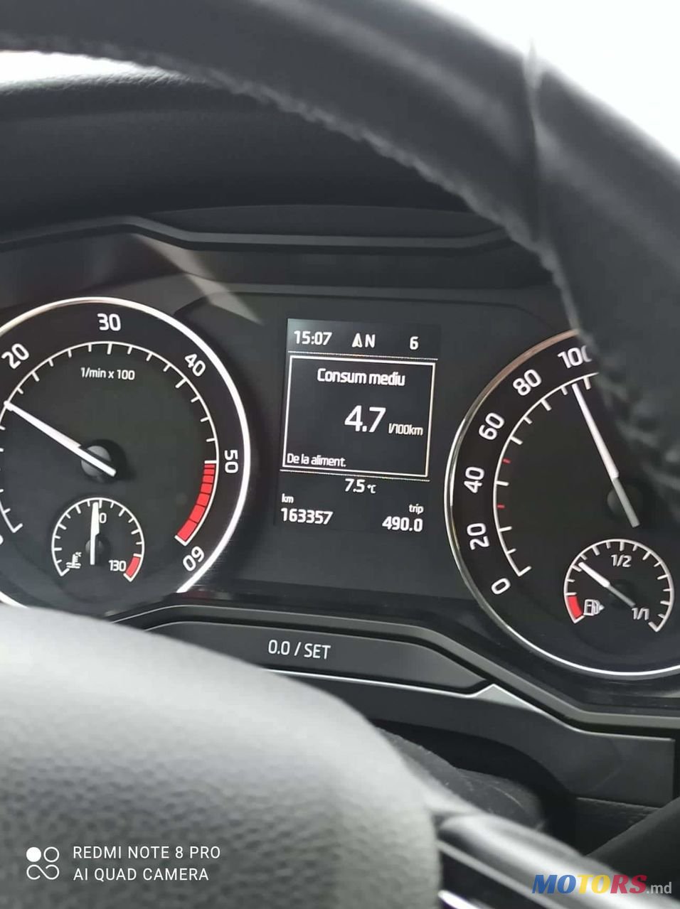 2015' Skoda Superb photo #5