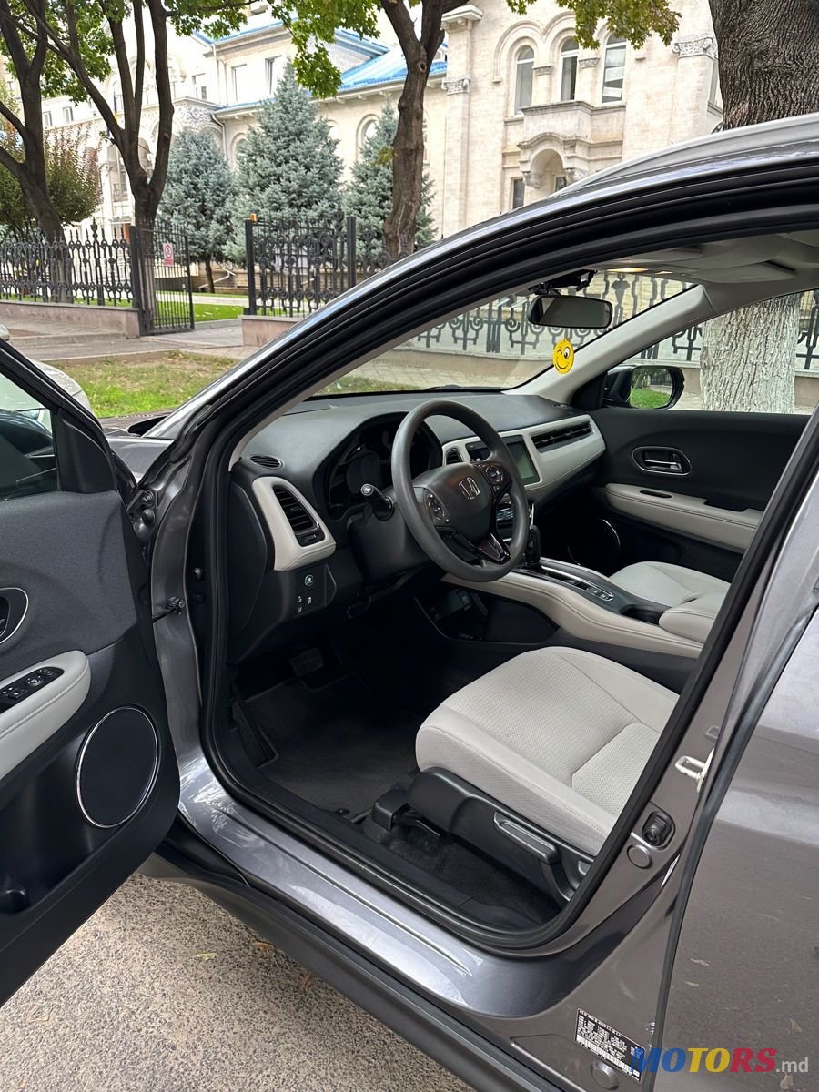 2019' Honda HR-V photo #6