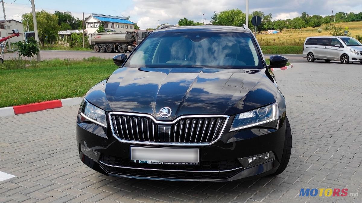 2016' Skoda Superb photo #1