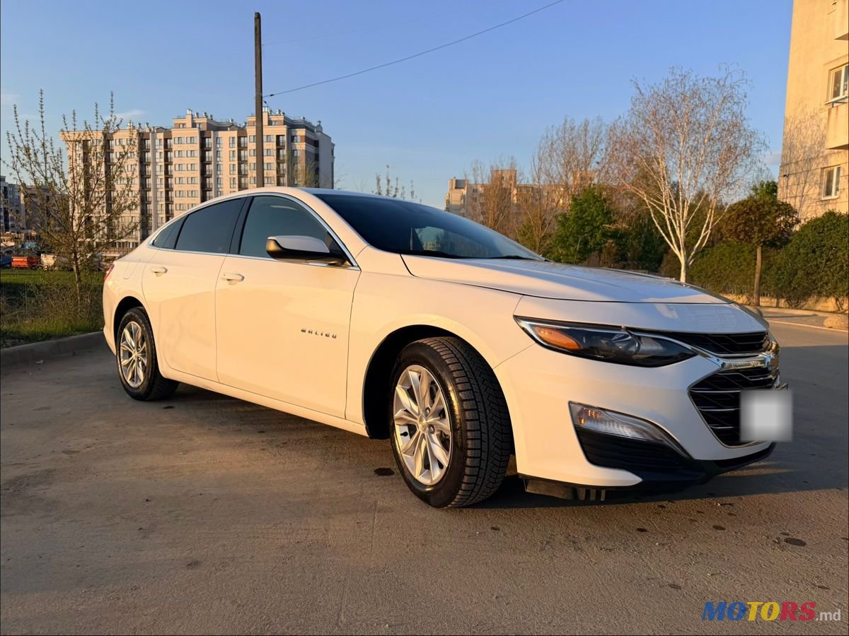 2023' Chevrolet Malibu photo #2