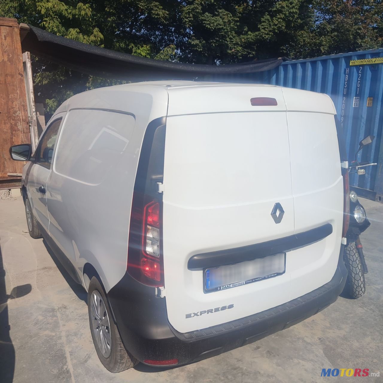 2023' Renault Express photo #3