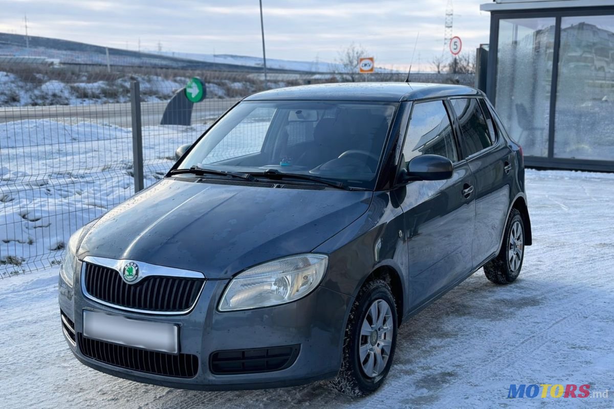 2009' Skoda Fabia photo #4