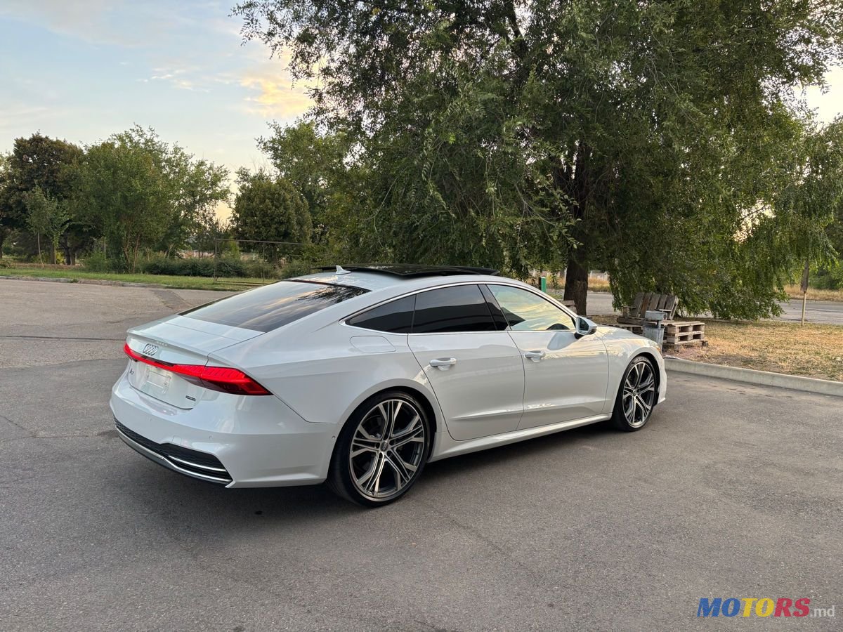 2019' Audi A7 photo #4