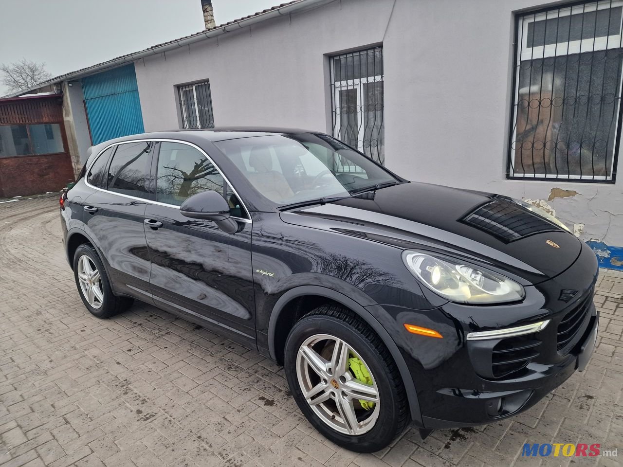 2015' Porsche Cayenne photo #4
