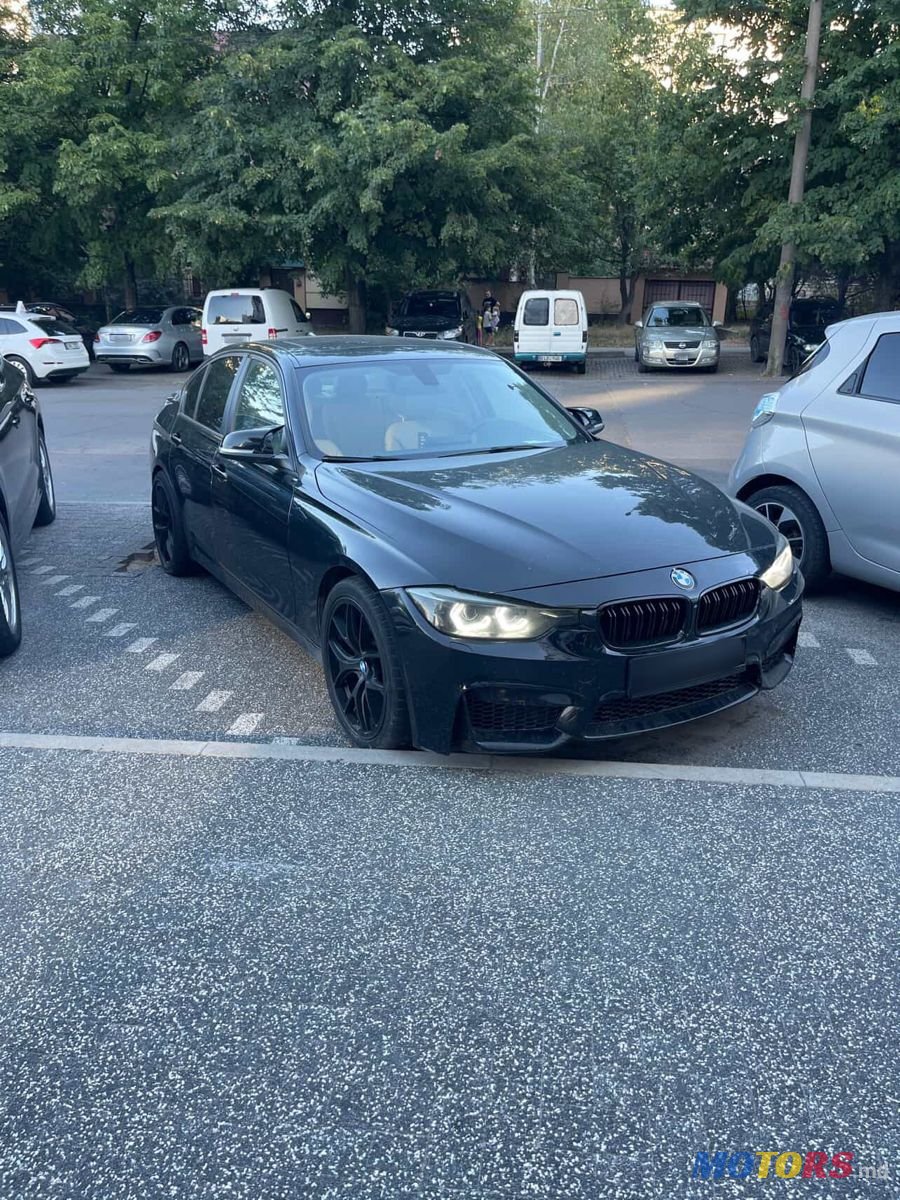 2013' BMW 3 Series photo #6