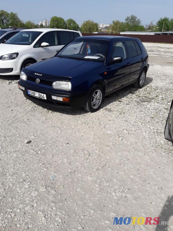 1992' Volkswagen Golf photo #1