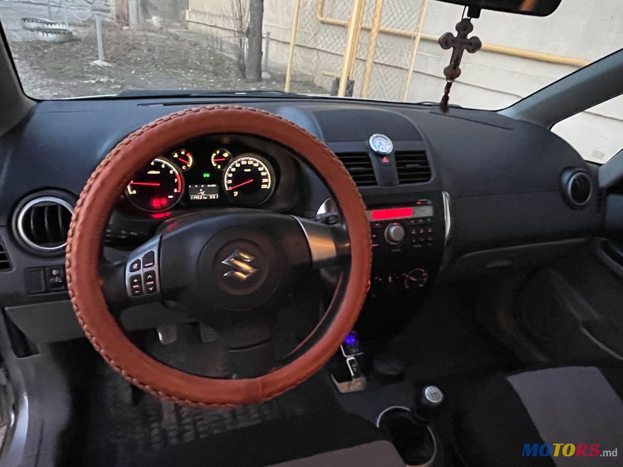 2012' Suzuki SX4 photo #4