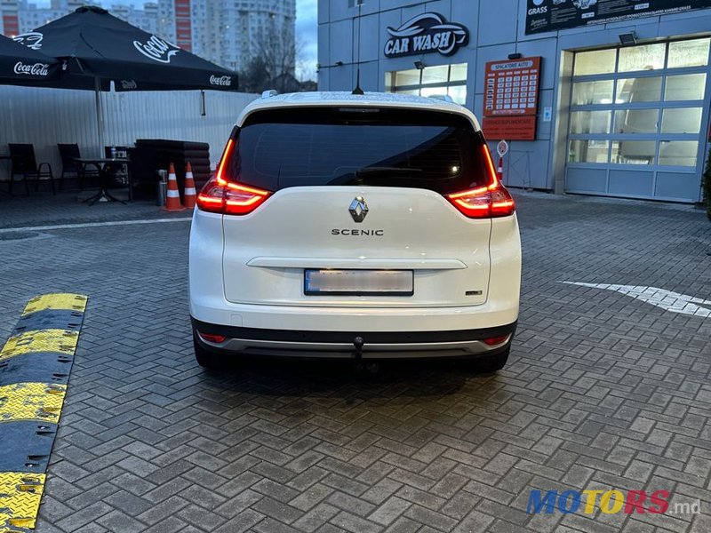 2017' Renault Grand Scenic photo #4