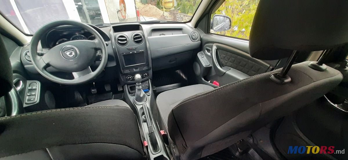 2014' Dacia Duster photo #5