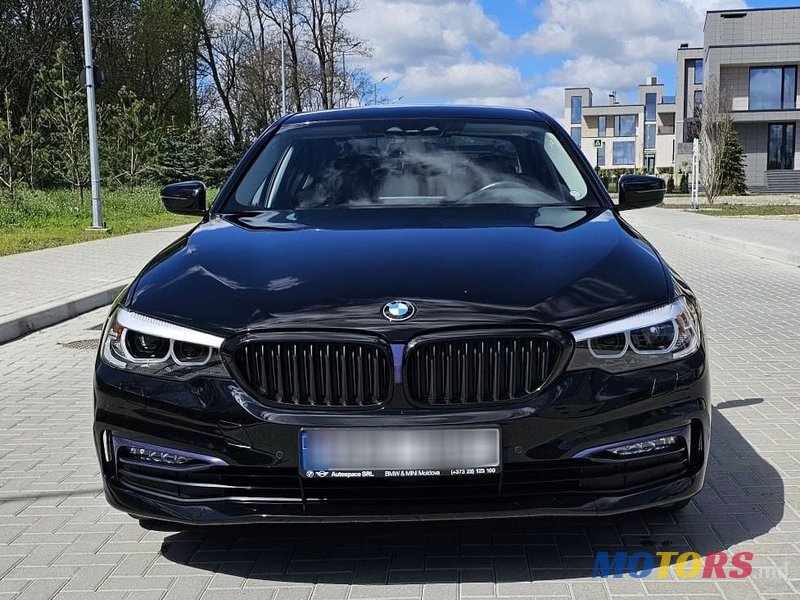 2018' BMW 5 Series photo #1