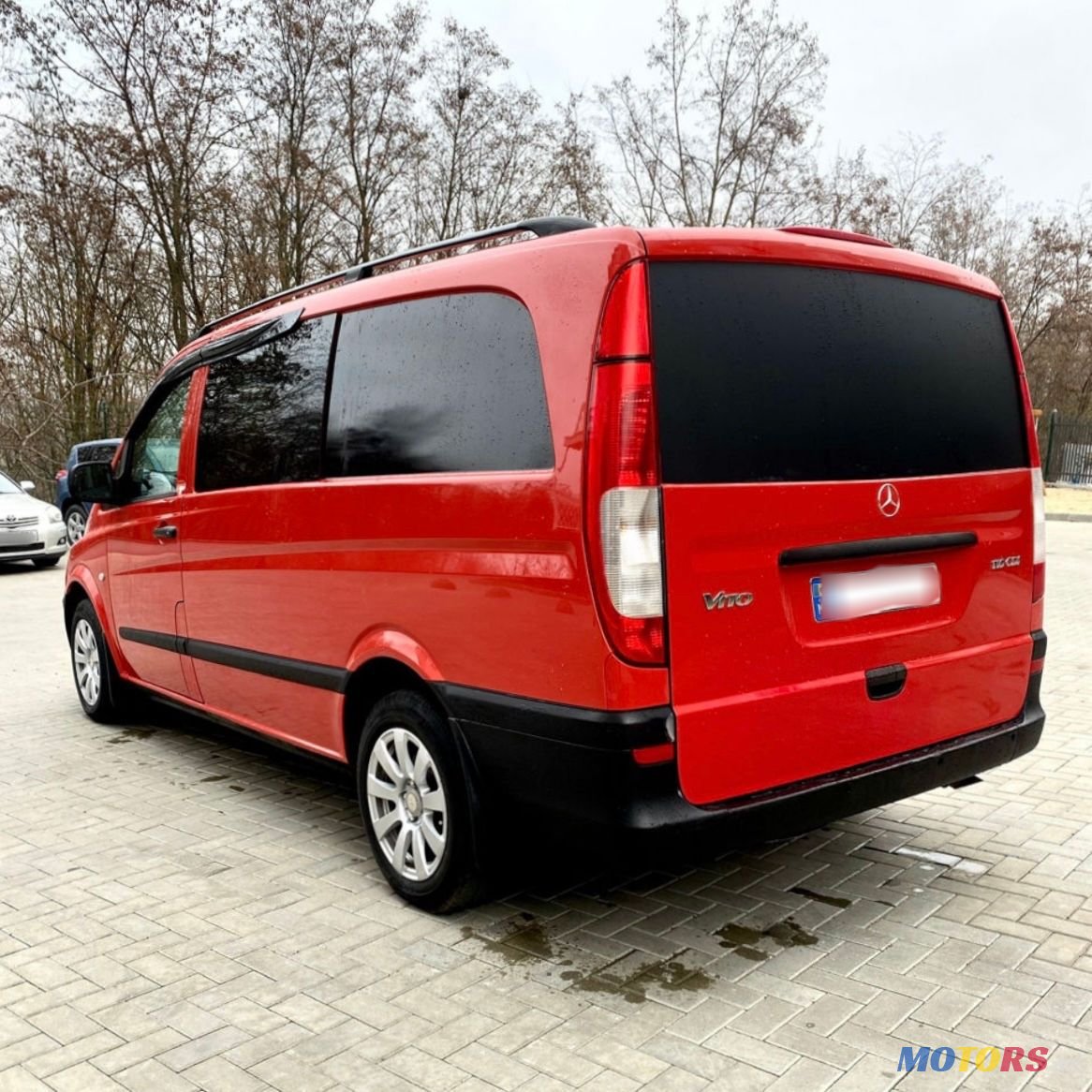 2011' Mercedes-Benz Vito photo #4