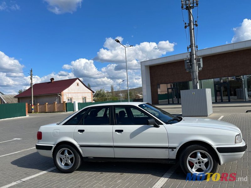 1992' Audi 80 photo #4