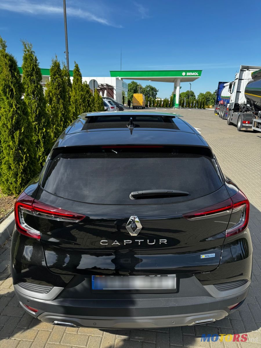 2023' Renault Captur photo #4