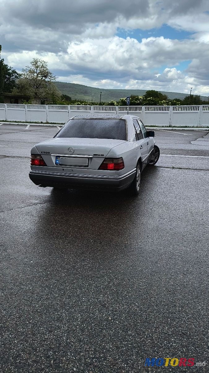 1994' Mercedes-Benz E-Class photo #5