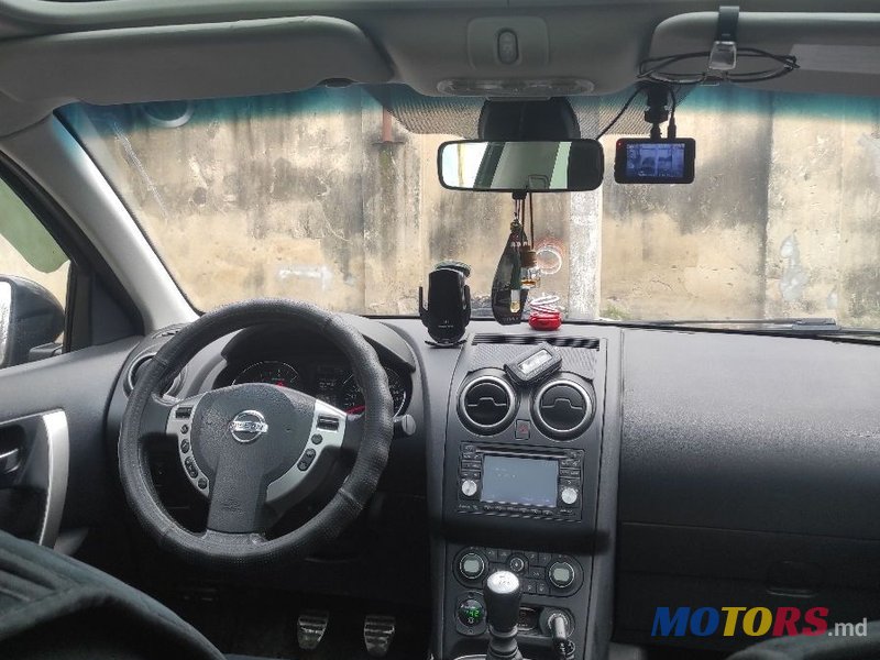 2011' Nissan Qashqai photo #4