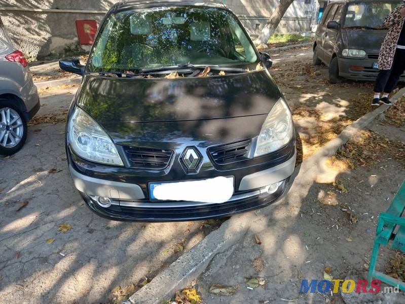 2008' Renault Scenic photo #1