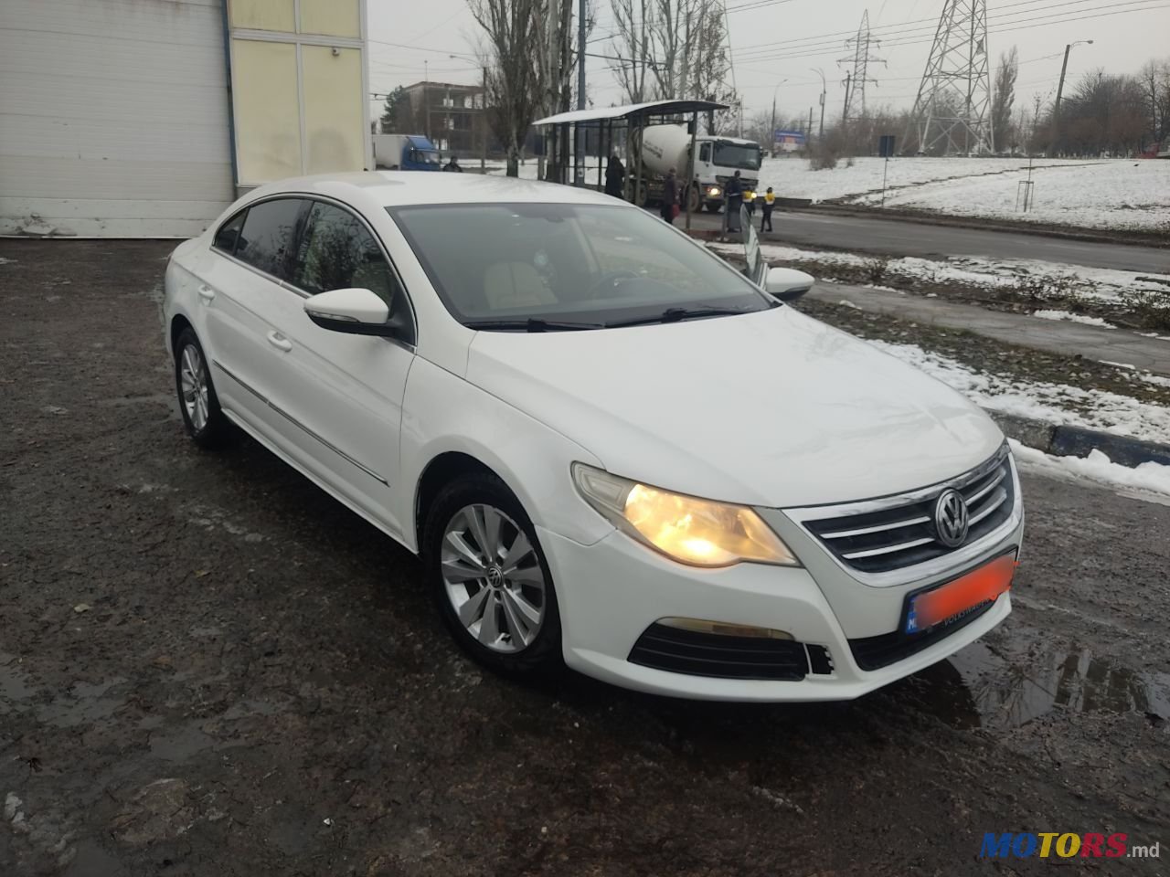 2012' Volkswagen Passat photo #2