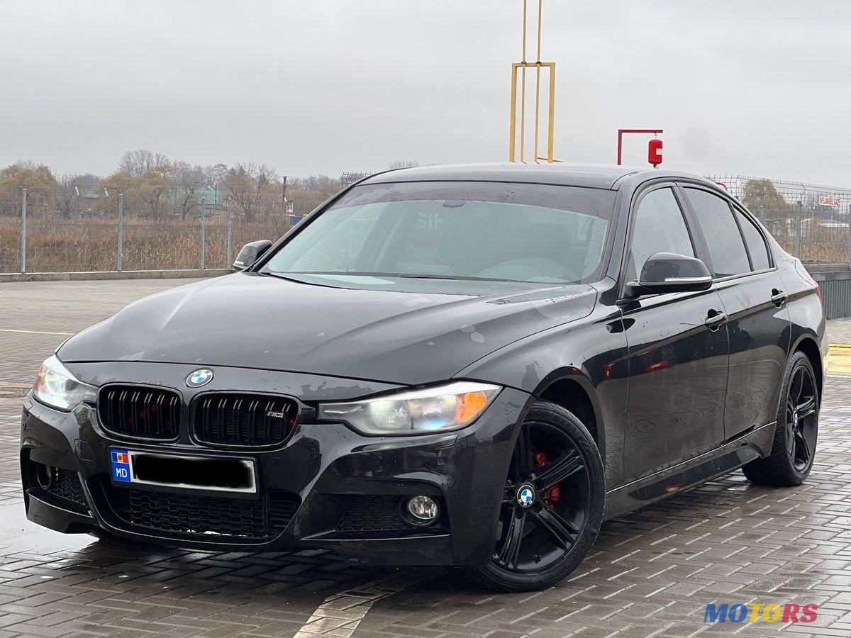 2013' BMW 3 Series photo #3