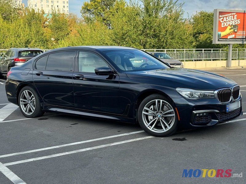 2017' BMW 7 Series photo #2