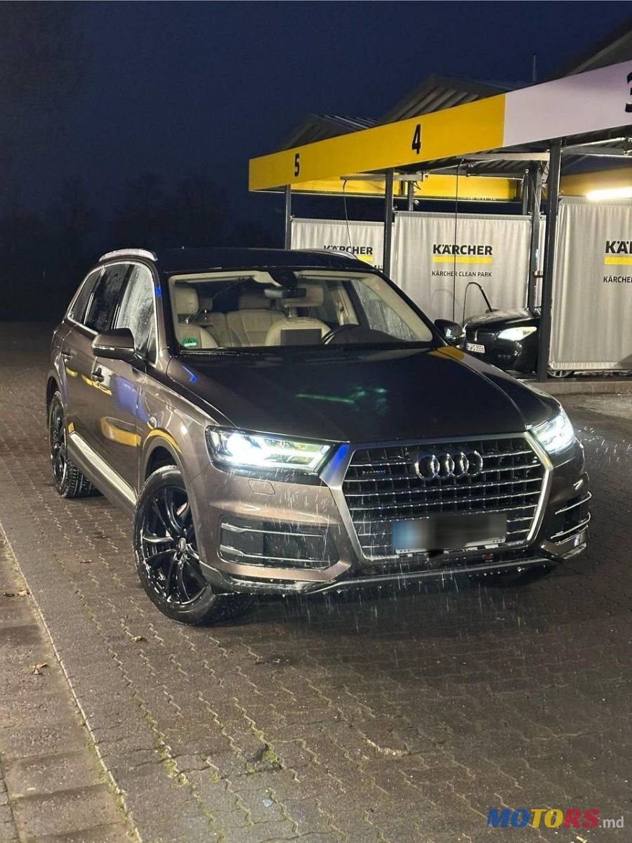 2016' Audi Q7 photo #1