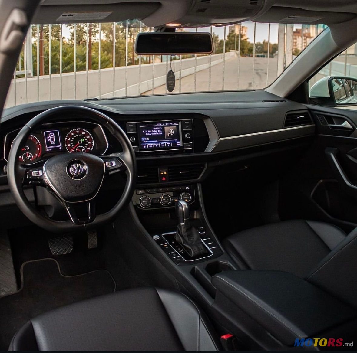 2019' Volkswagen Jetta photo #3