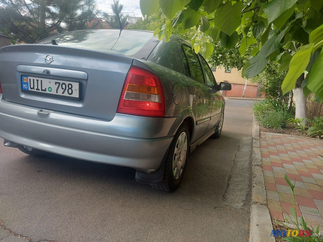 2005' Opel Astra photo #2