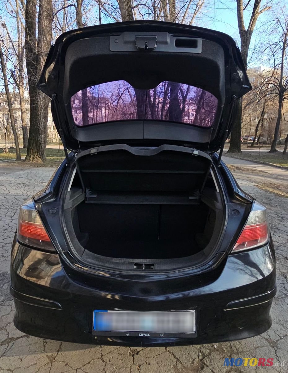 2006' Opel Astra photo #6