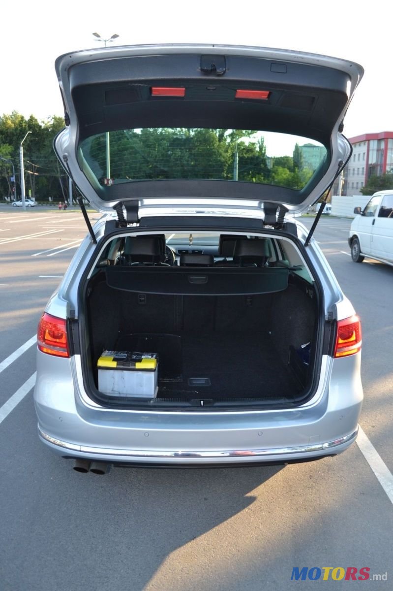 2014' Volkswagen Passat photo #4