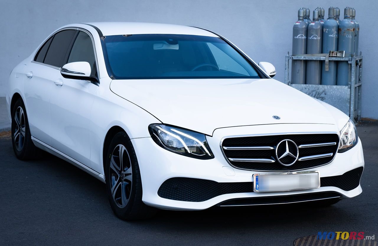 2019' Mercedes-Benz E Класс photo #3