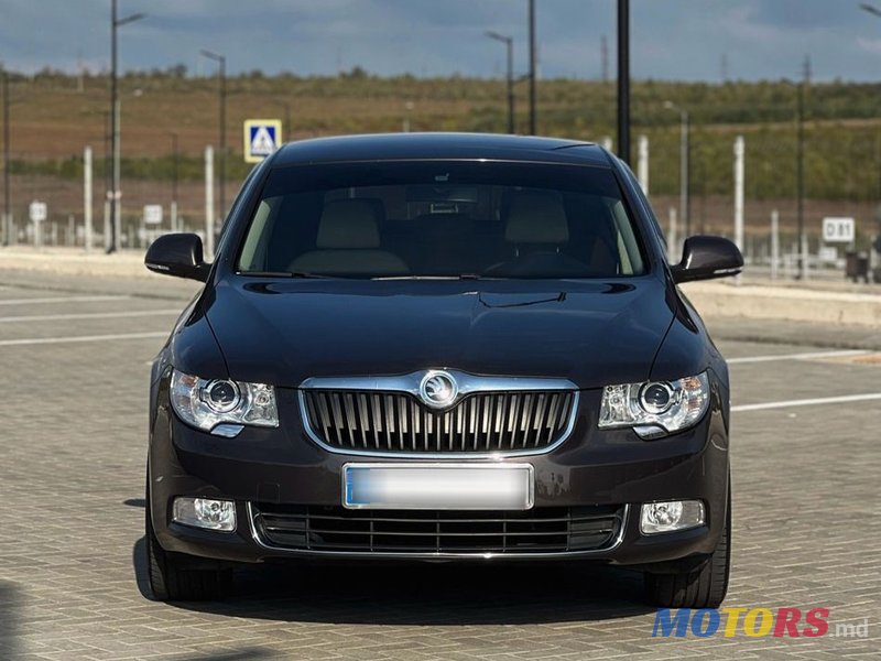 2009' Skoda Superb photo #2
