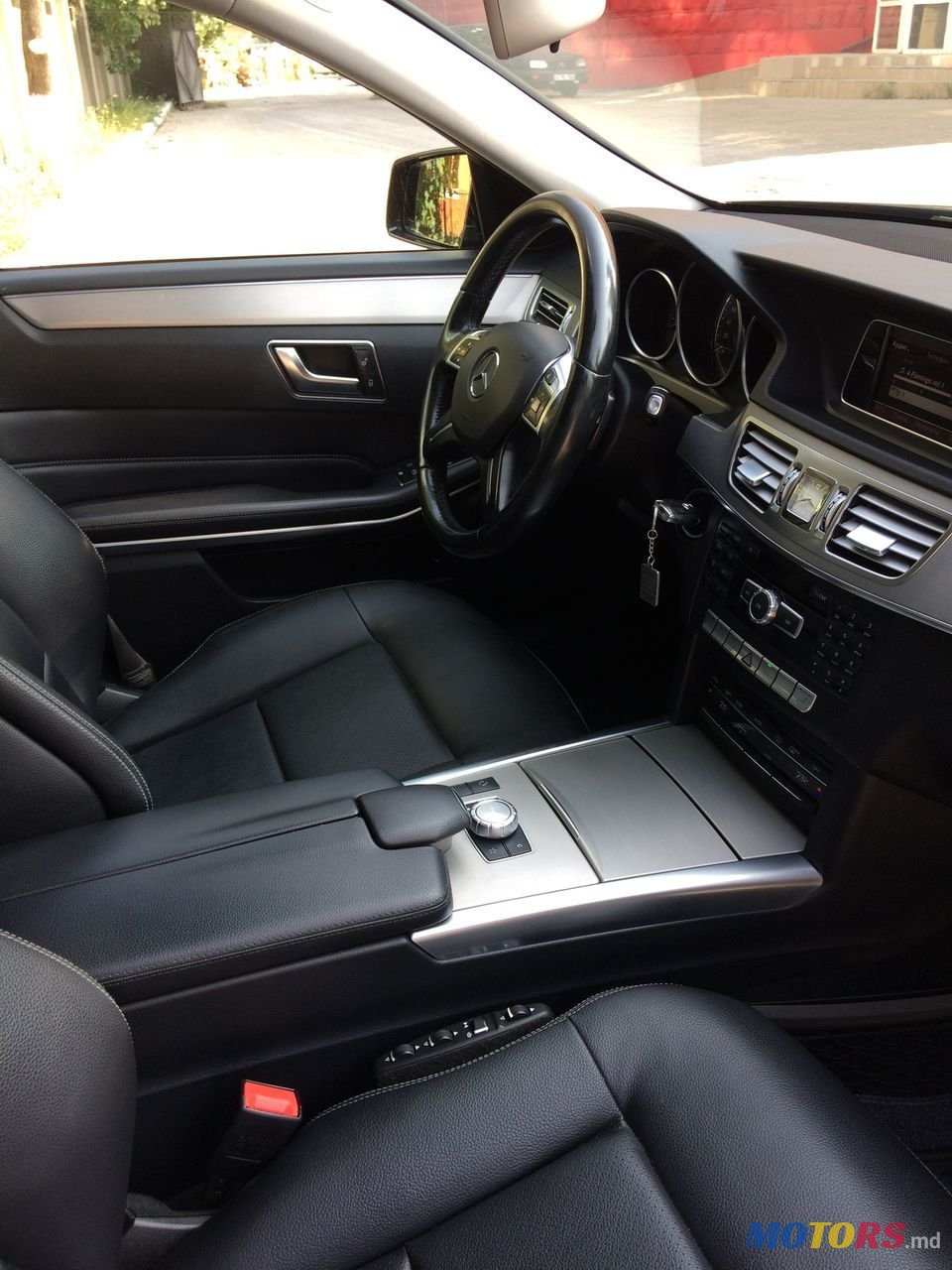 2014' Mercedes-Benz E Класс photo #4