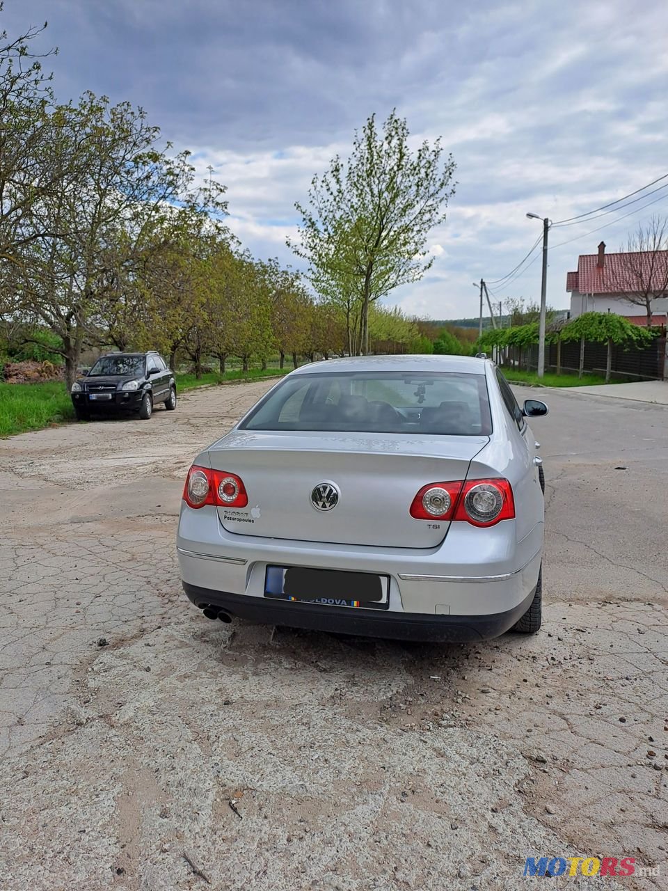 2009' Volkswagen Passat photo #5