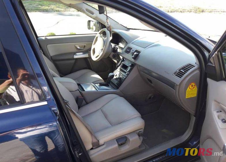 2004' Volvo XC90 photo #1