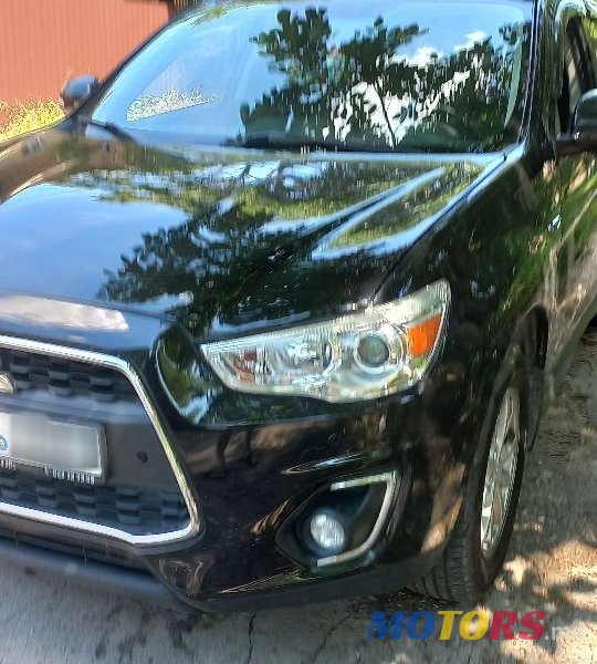 2013' Mitsubishi ASX photo #4