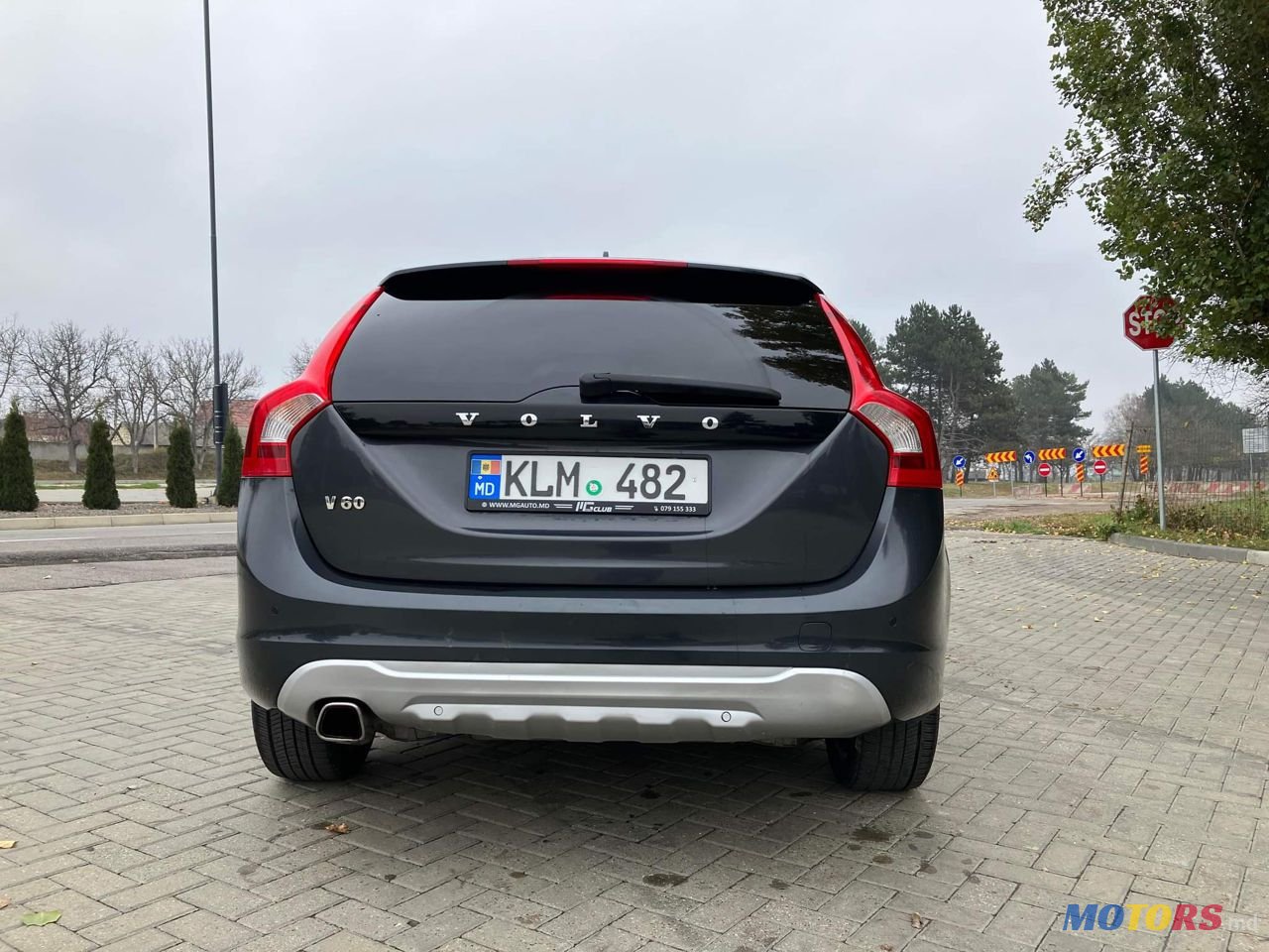 2011' Volvo V60 photo #5