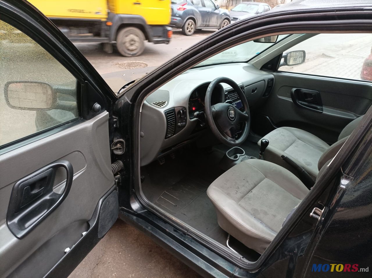 2002' SEAT Inca photo #4