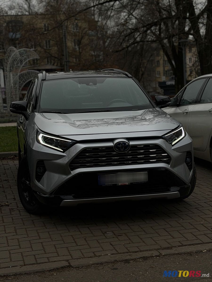 2020' Toyota RAV4 photo #1