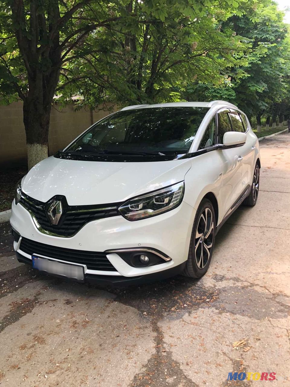 2017' Renault Grand Scenic photo #5