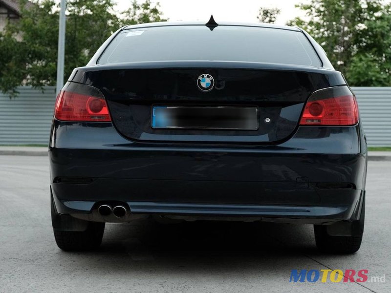 2004' BMW 5 Series photo #6