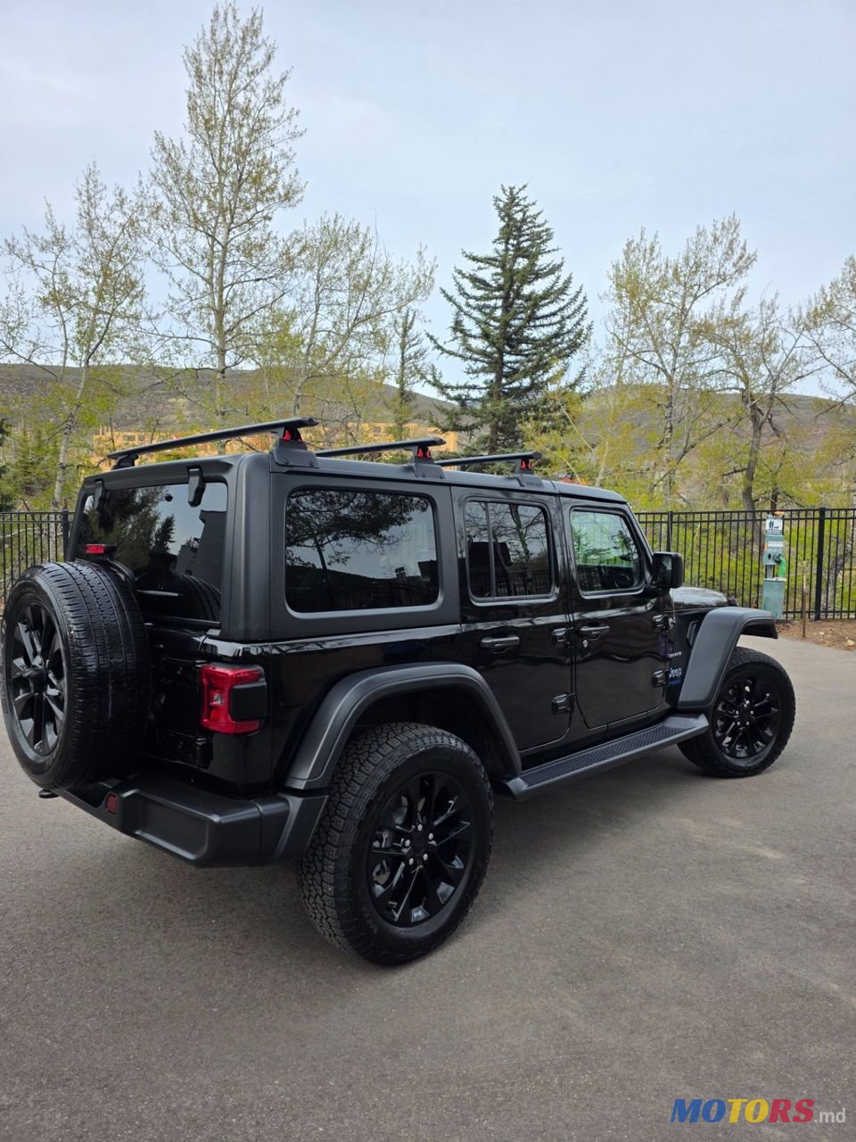2021' Jeep Wrangler photo #6