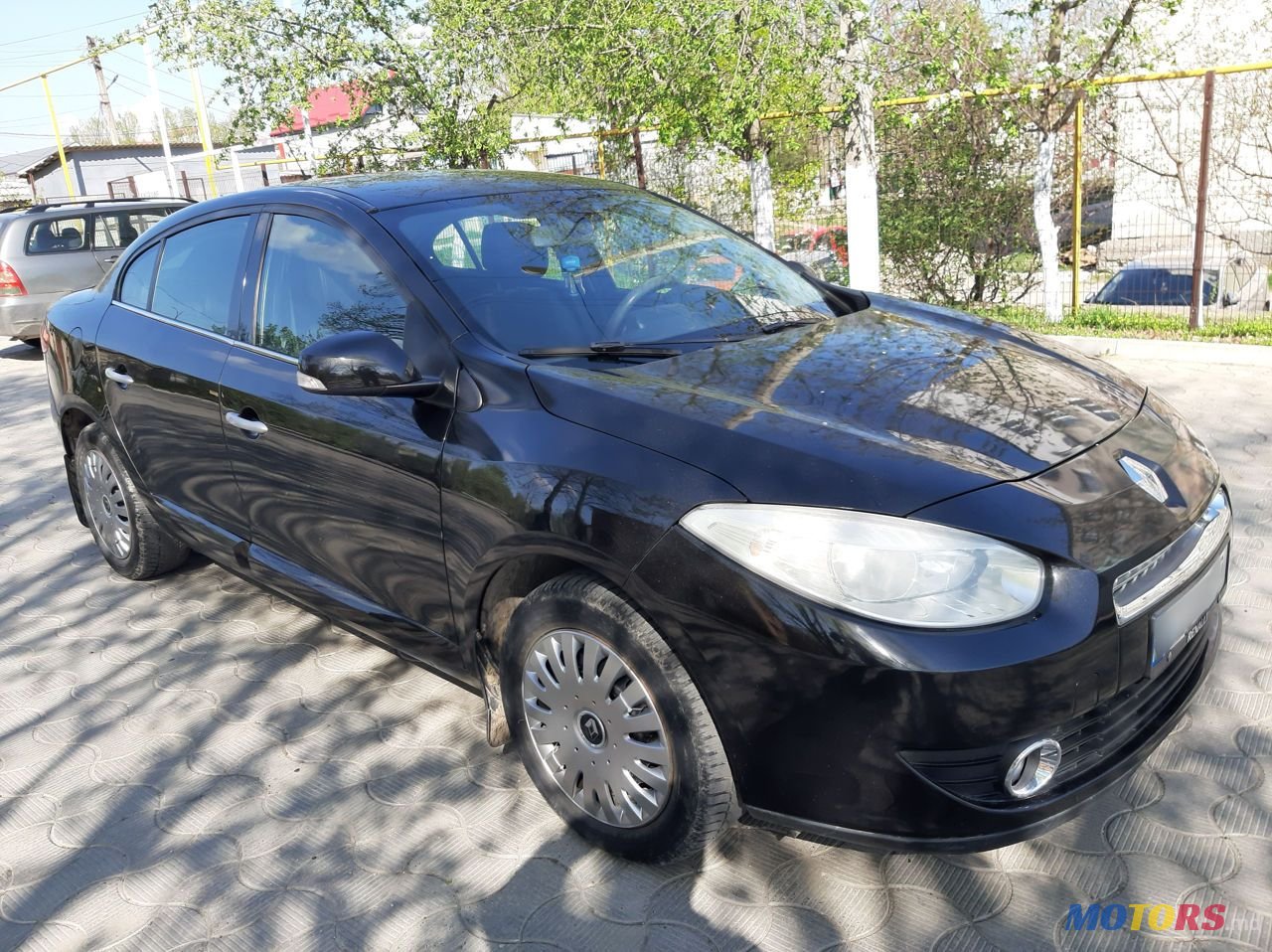 2010' Renault Fluence photo #4