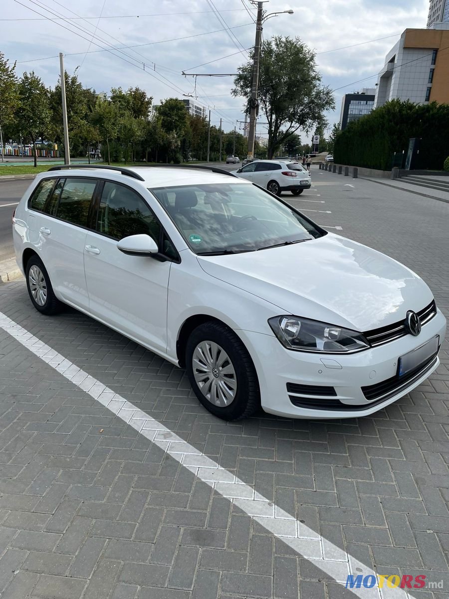 2014' Volkswagen Golf photo #1